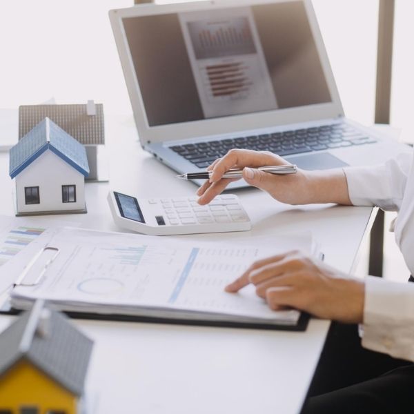 Servicios de Mantenimiento y Gestión de Propiedades
